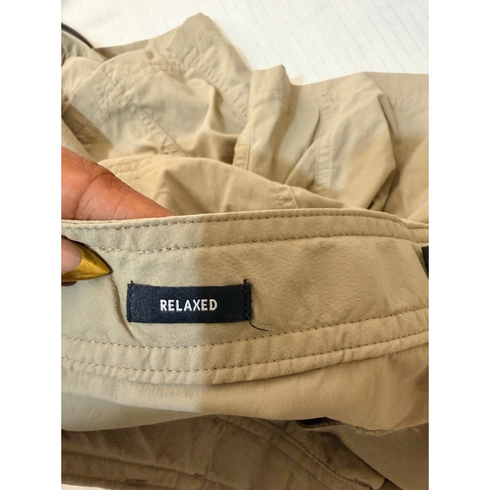 REI Co-op Sahara Cargo Shorts Womens 8 Tan Relaxed Fit Hiking Outdoor Utility - Picture 6 of 12